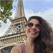 Ich bin ein spanischer Philologe/Linguist mit Muttersprache. Ich biete an, Spanisch-Konversationskurse zu geben